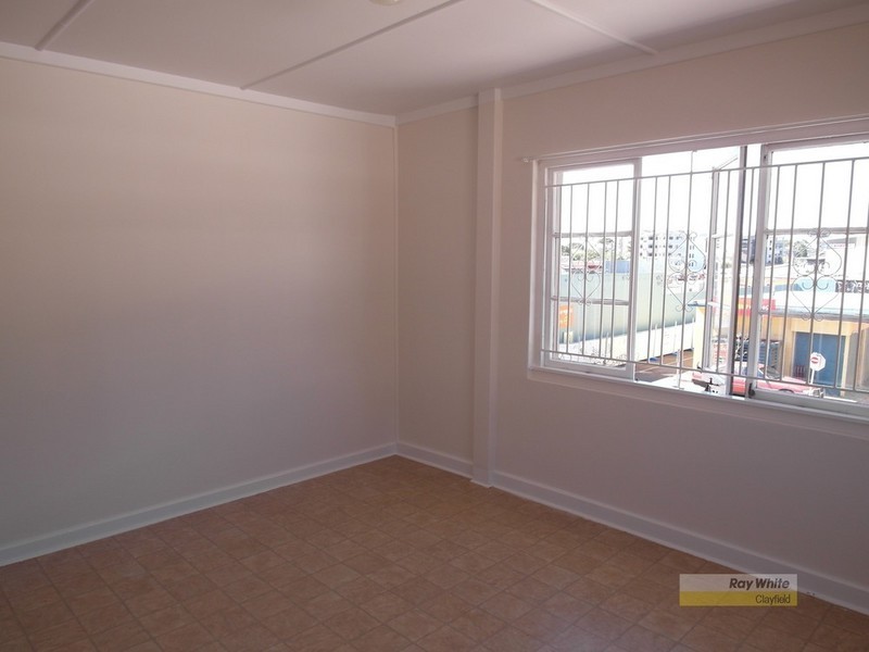 2/8 Station Street, Nundah QLD 4012