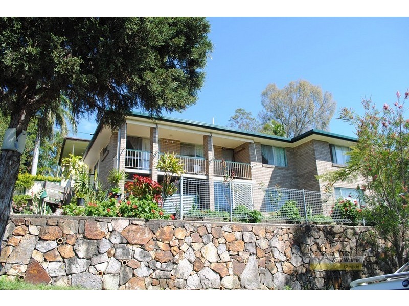 1 Belfort Street, Stafford Heights QLD 4053