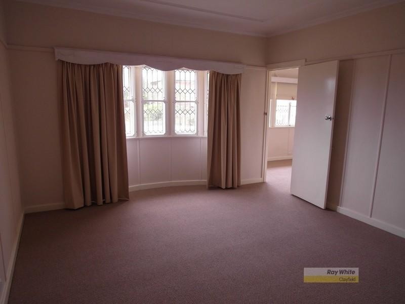 19 Sunny Avenue, Wavell Heights QLD 4012