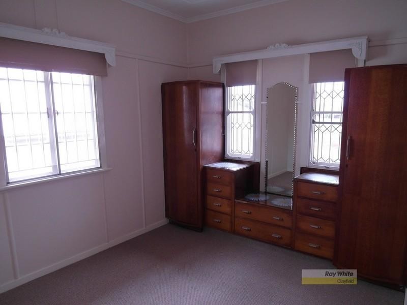 19 Sunny Avenue, Wavell Heights QLD 4012