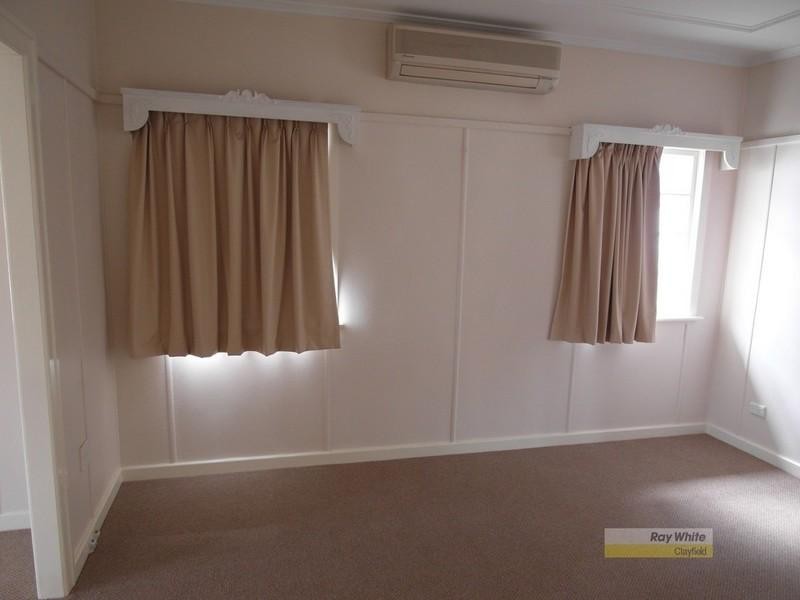 19 Sunny Avenue, Wavell Heights QLD 4012