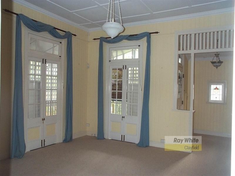 21 Lukin Street, Clayfield QLD 4011