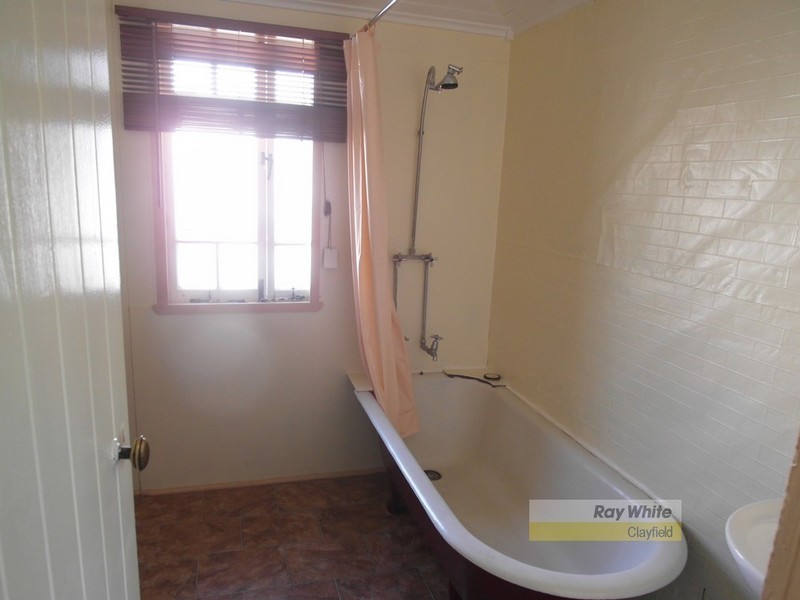 67 Wongara Street, Clayfield QLD 4011