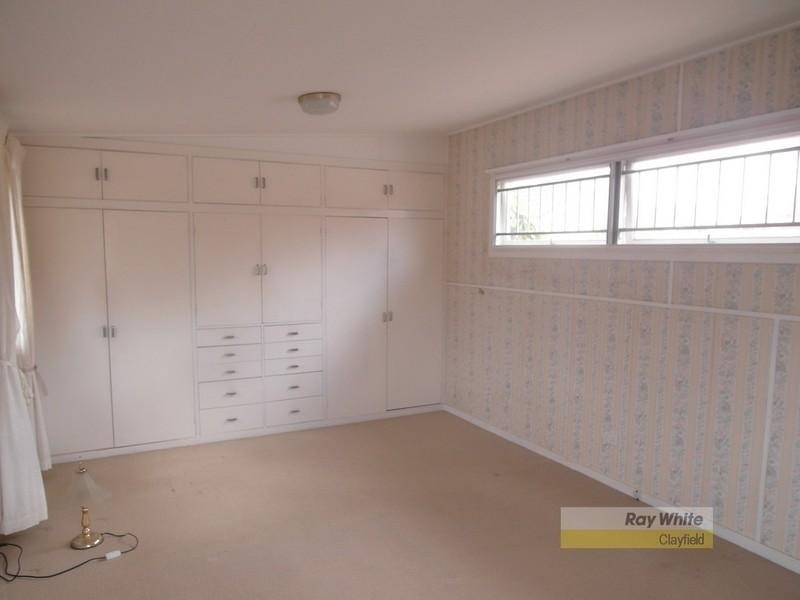 26 Sunny Avenue, Wavell Heights QLD 4012