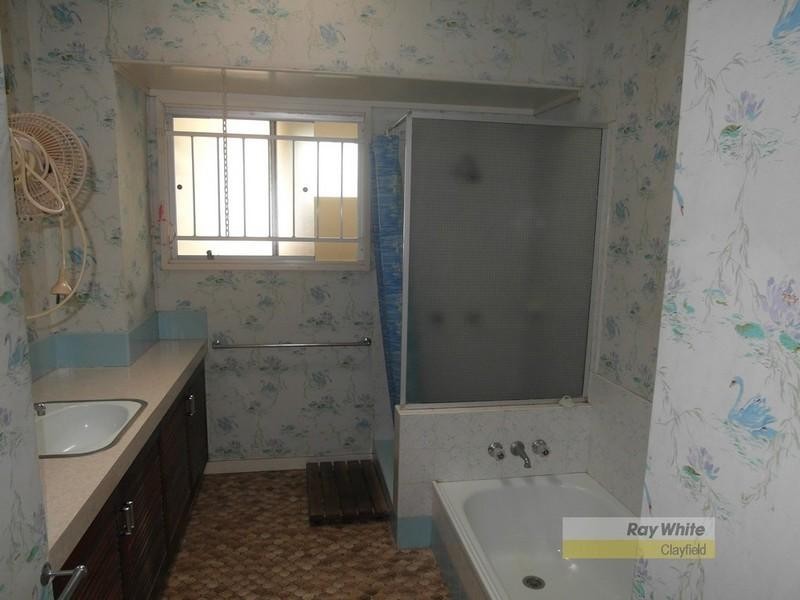 26 Sunny Avenue, Wavell Heights QLD 4012