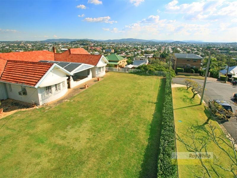 28 Victoria Parade, Clayfield QLD 4011