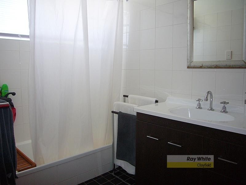 1/12 Elliott Street, Clayfield QLD 4011