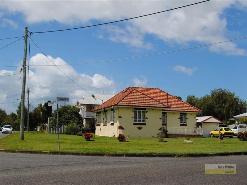 25 Coulter Crescent, Northgate QLD 4013