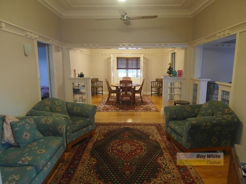 18 Christian Street, Clayfield QLD 4011