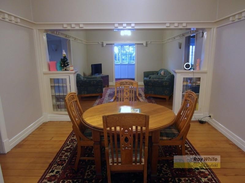 18 Christian Street, Clayfield QLD 4011