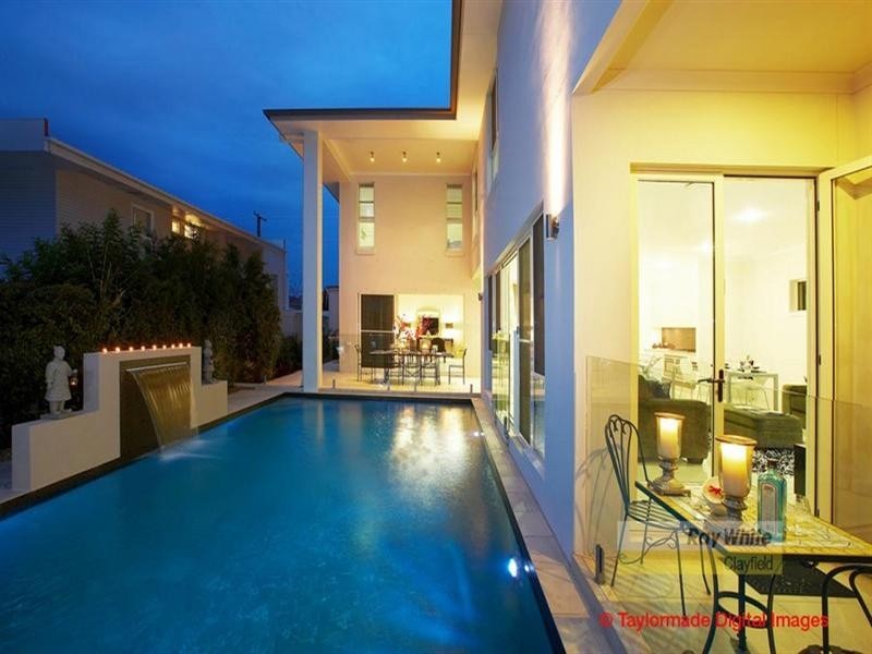 128 Alexandra Road, Clayfield QLD 4011