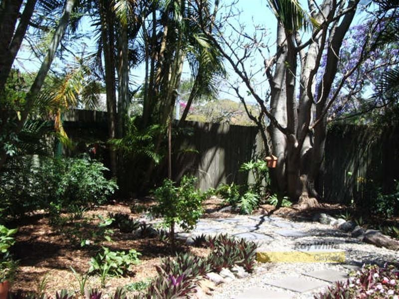 32 Manson Road, Hendra QLD 4011