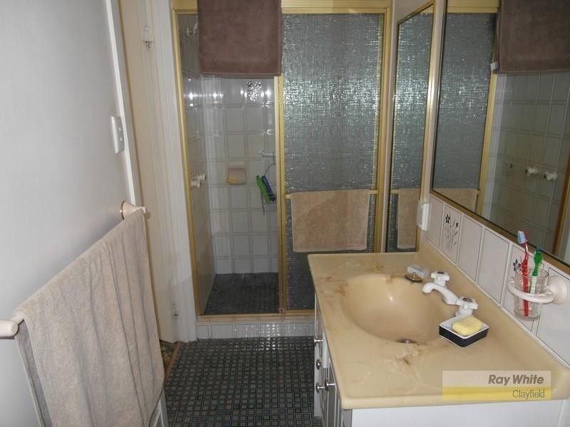 122 Alexandra Road, Clayfield QLD 4011