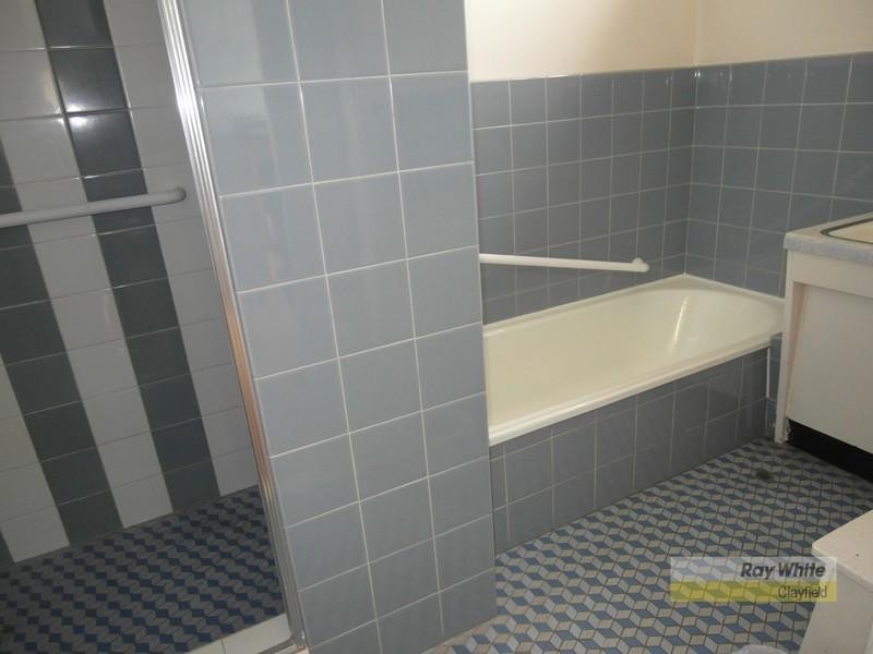 122 Alexandra Road, Clayfield QLD 4011