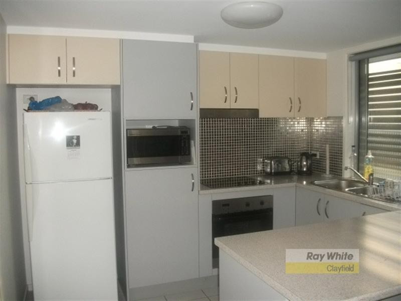 2/19 Eliza Lane, Wavell Heights QLD 4012