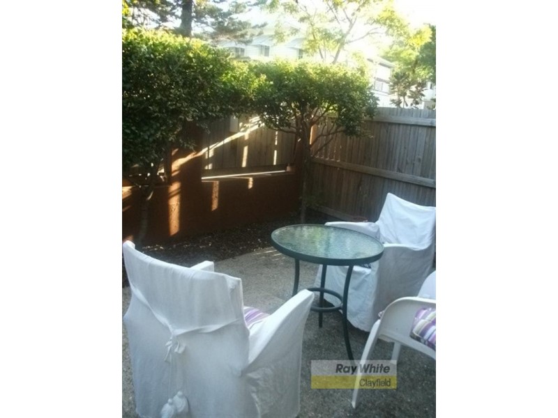 2/19 Eliza Lane, Wavell Heights QLD 4012