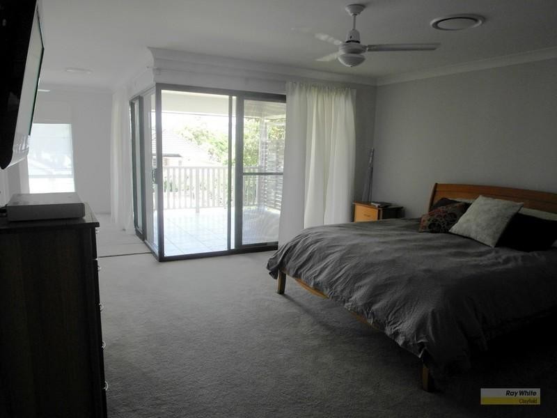 25 Webster Avenue, Hendra QLD 4011