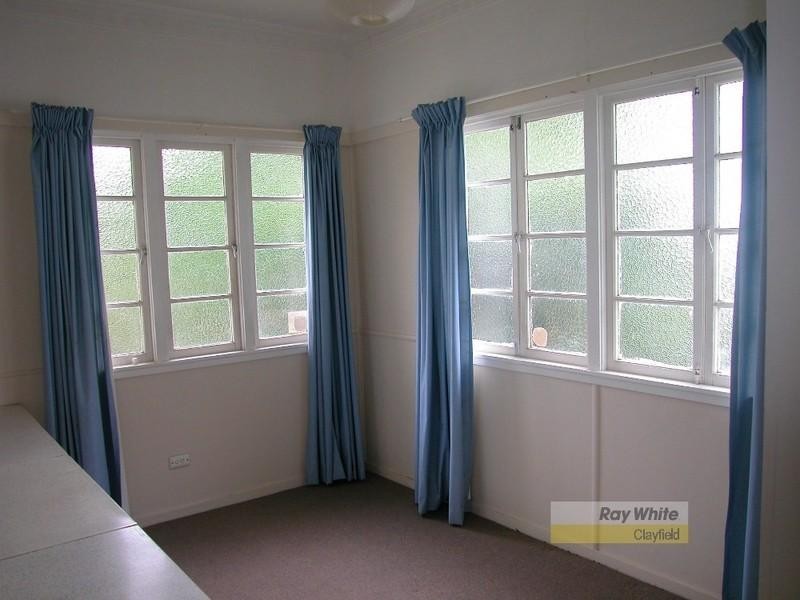 26 Toomba Avenue, Ashgrove QLD 4060