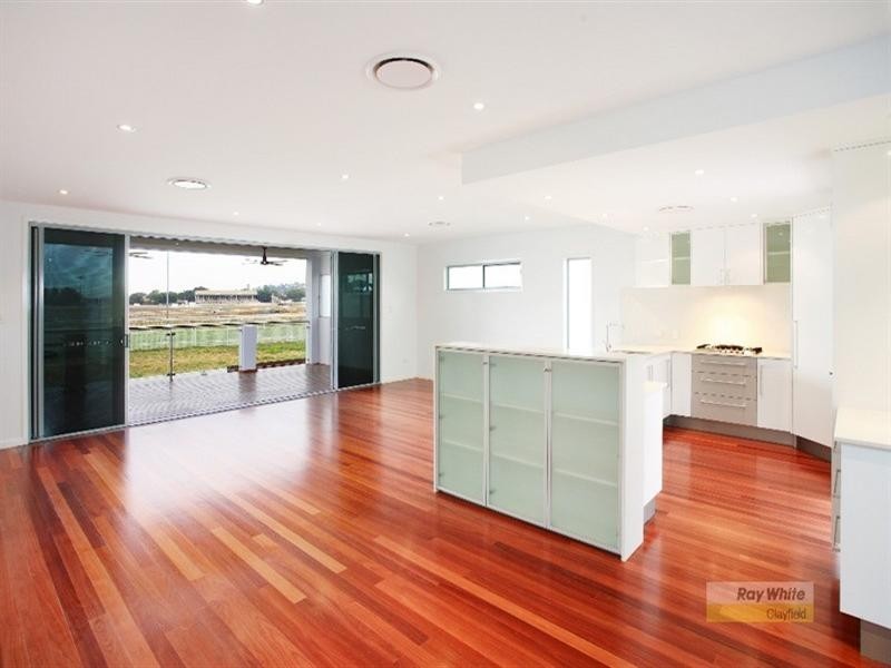 66 Mein Street, Hendra QLD 4011