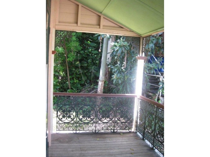 8 Patterson Street, New Farm QLD 4005