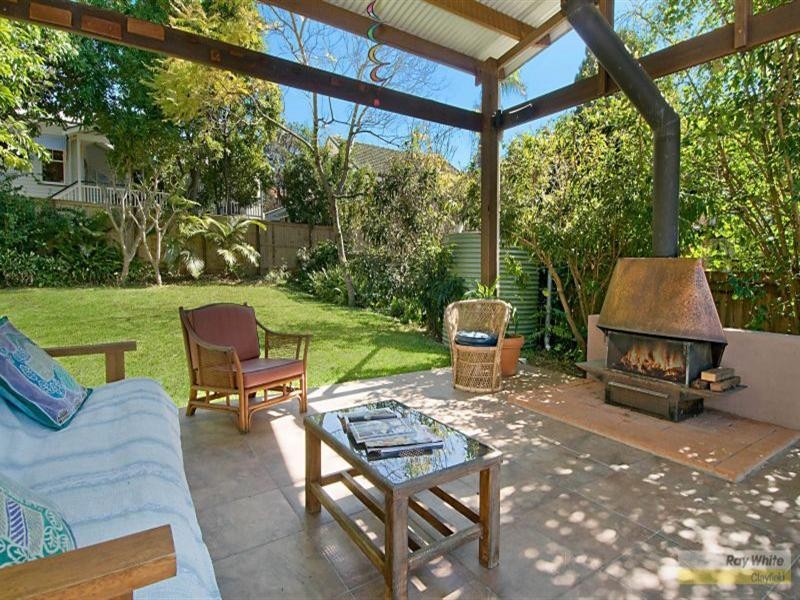 26 Gregory Street, Clayfield QLD 4011