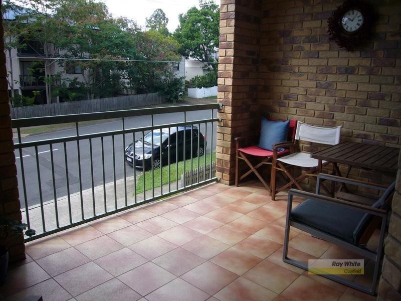 2/56 Franz Road, Clayfield QLD 4011
