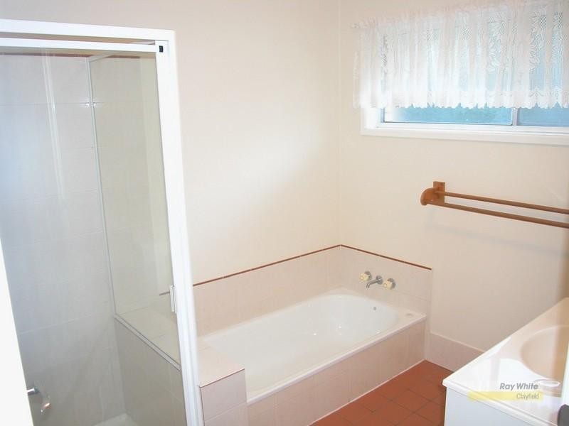 8 Crowndale Street, Wavell Heights QLD 4012