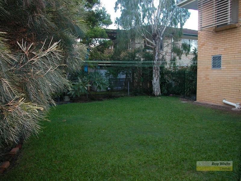 8 Crowndale Street, Wavell Heights QLD 4012