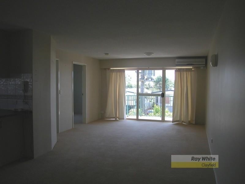 2/216 Junction Road, Clayfield QLD 4011