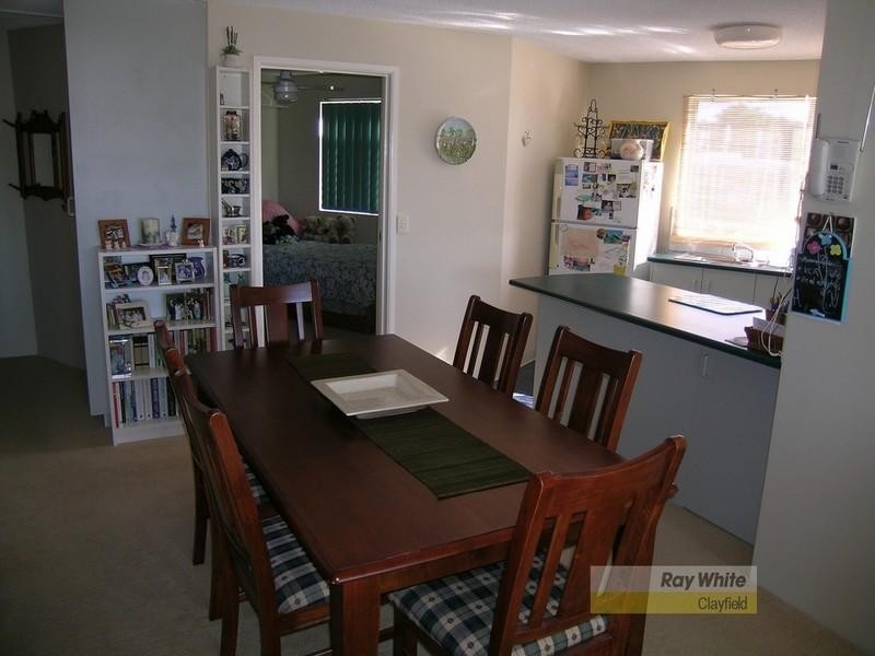 2/216 Junction Road, Clayfield QLD 4011