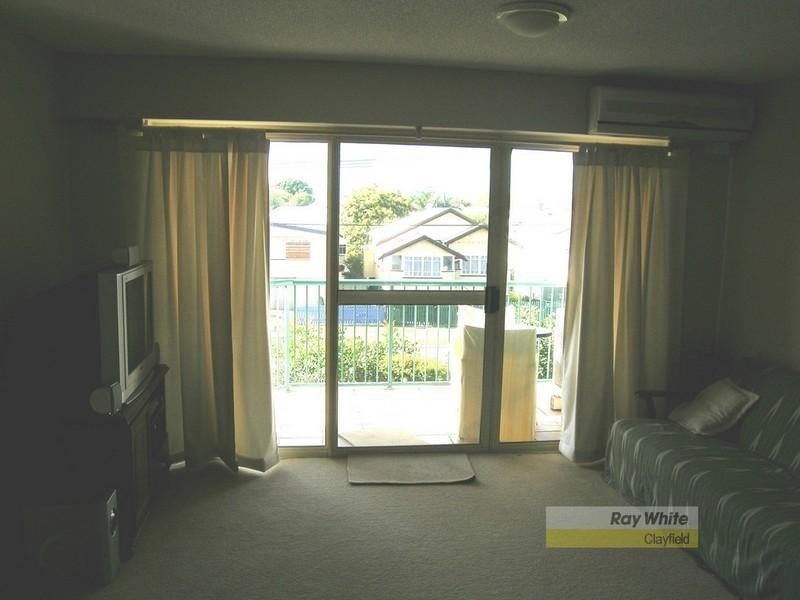 2/216 Junction Road, Clayfield QLD 4011