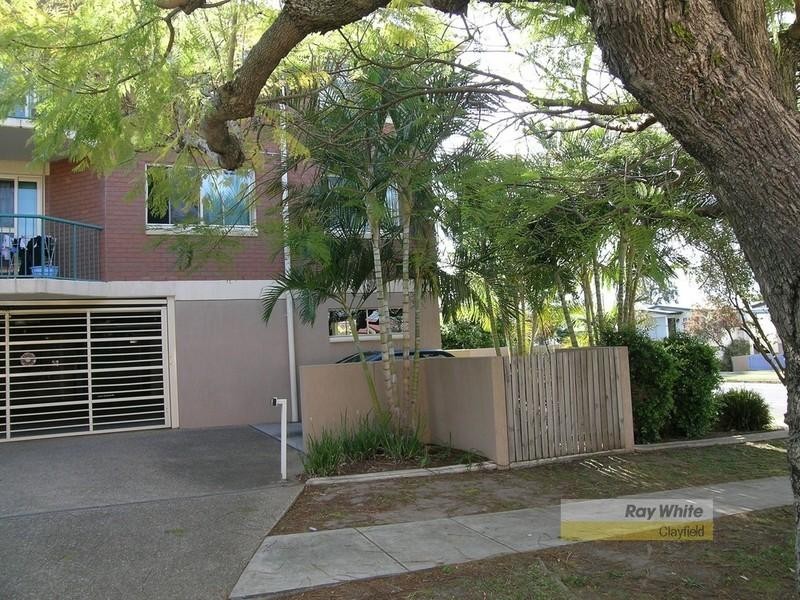 2/216 Junction Road, Clayfield QLD 4011