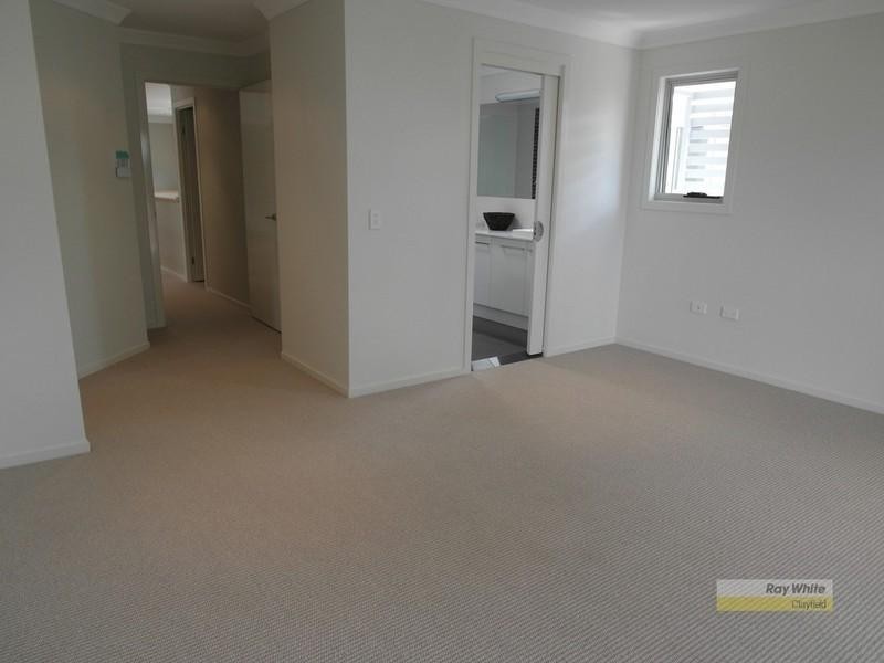 8 School Street, Hendra QLD 4011