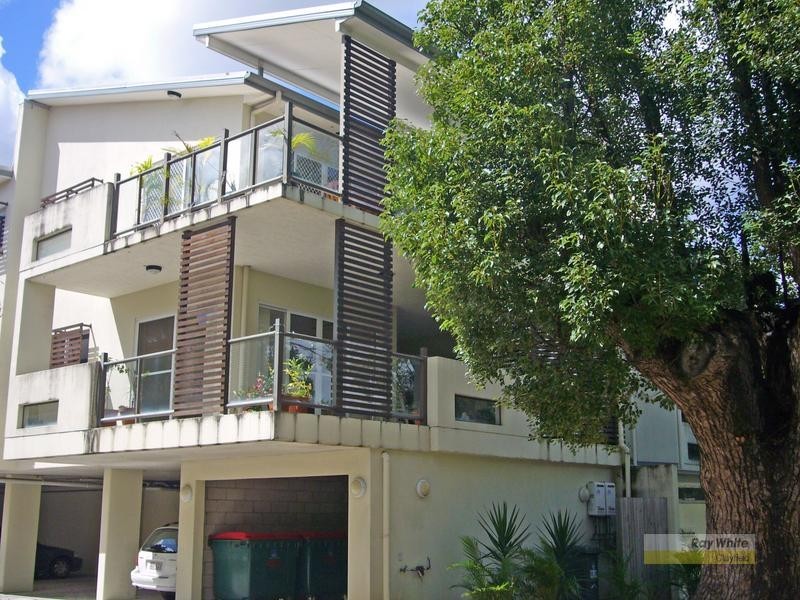 4/654 Kingsford Smith Drive, Hamilton QLD 4007