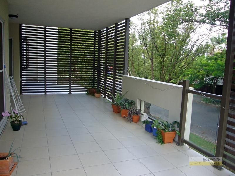 4/654 Kingsford Smith Drive, Hamilton QLD 4007