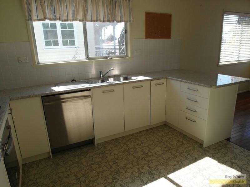 146 Kent Road, Wooloowin QLD 4030