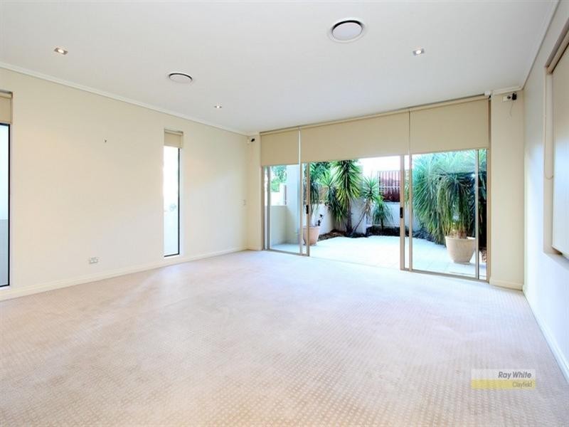 43 Queens Road, Hamilton QLD 4007