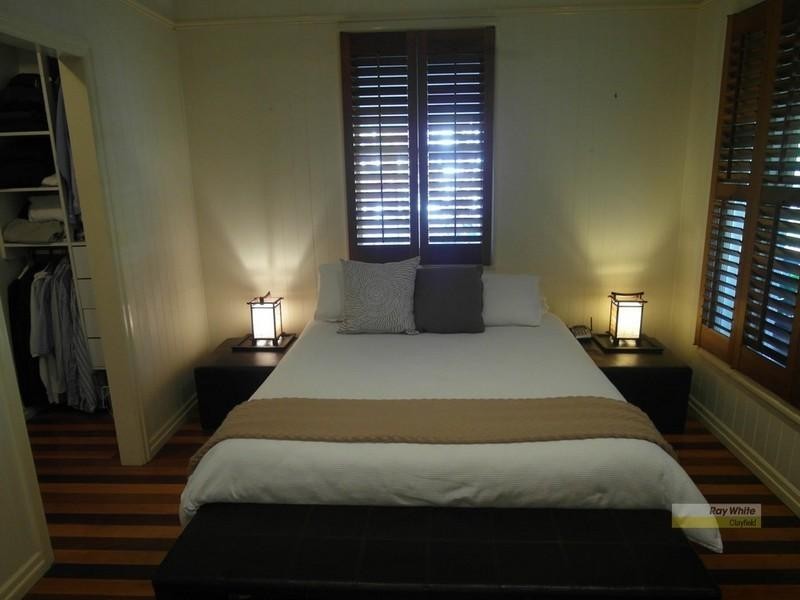 13 Kemble Street, Clayfield QLD 4011