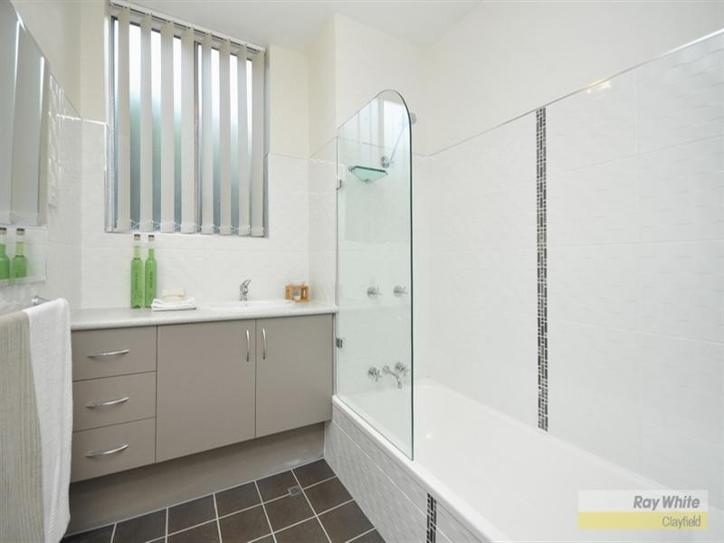 2/33 Oliver Street, Nundah QLD 4012