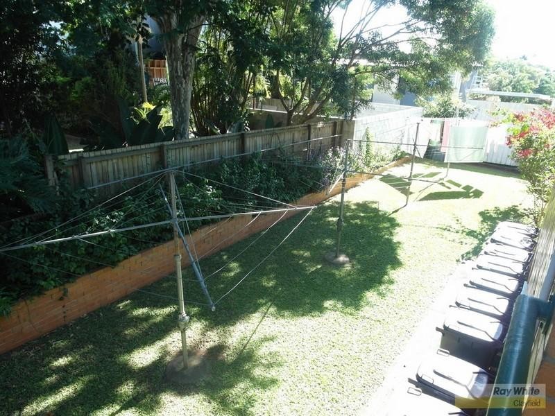 2/18 Best Street, Hendra QLD 4011