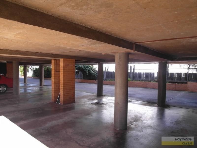 2/18 Best Street, Hendra QLD 4011