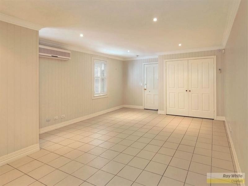 57 Kent Street, Hamilton QLD 4007