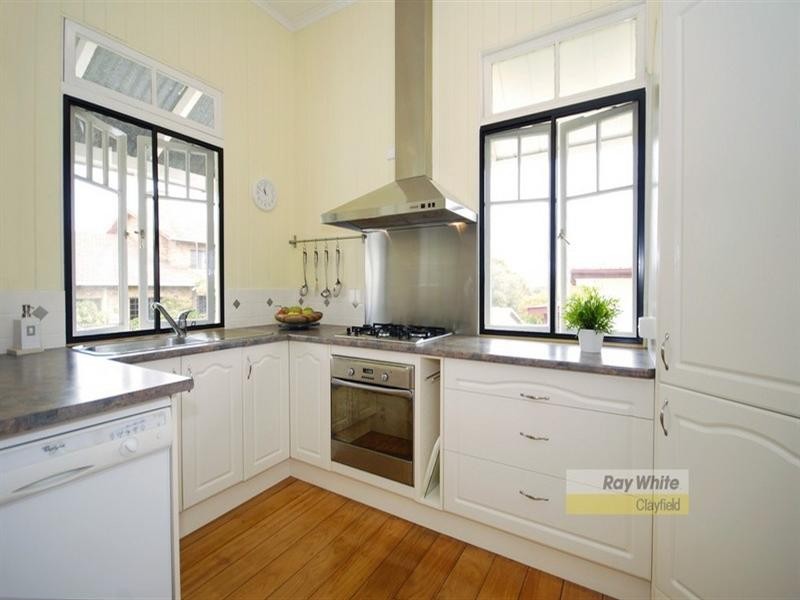 21 Cromwell Street, Wooloowin QLD 4030