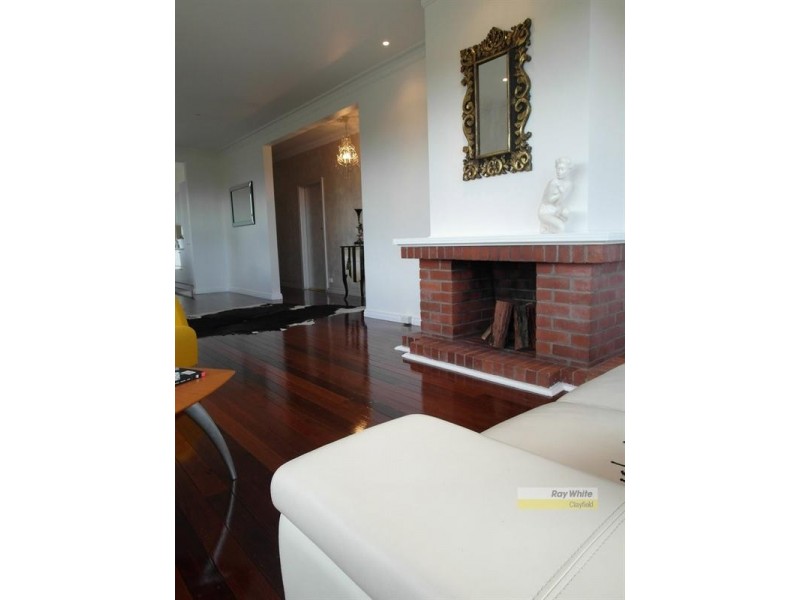 1 Highlands Street, Wavell Heights QLD 4012