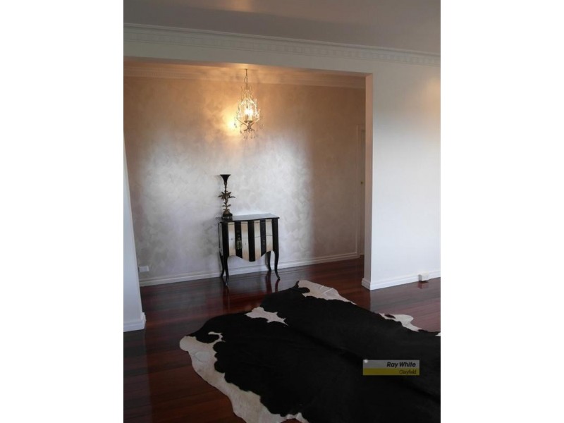 1 Highlands Street, Wavell Heights QLD 4012