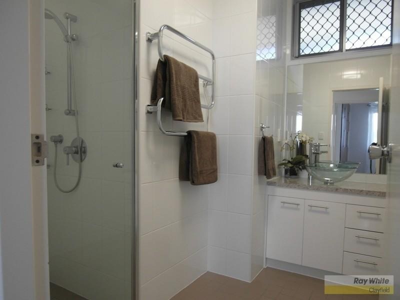 2/30 London Road, Clayfield QLD 4011