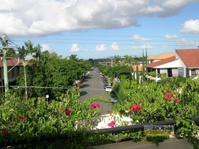 9/84 Racecourse Road, Ascot QLD 4007