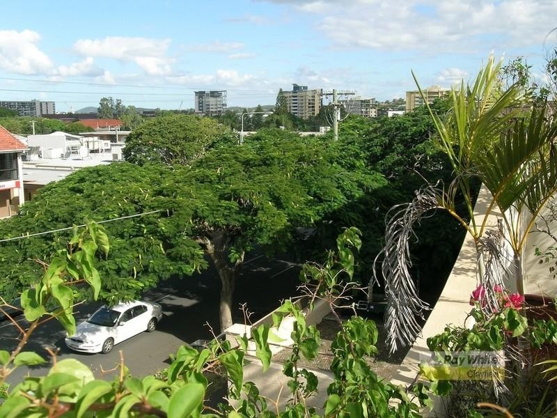 9/84 Racecourse Road, Ascot QLD 4007