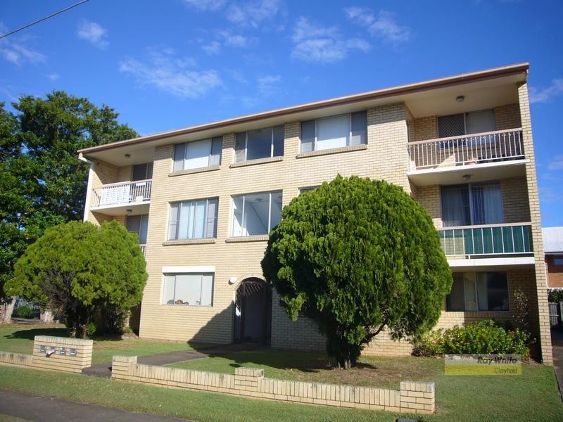 2/2 Franz Road, Clayfield QLD 4011