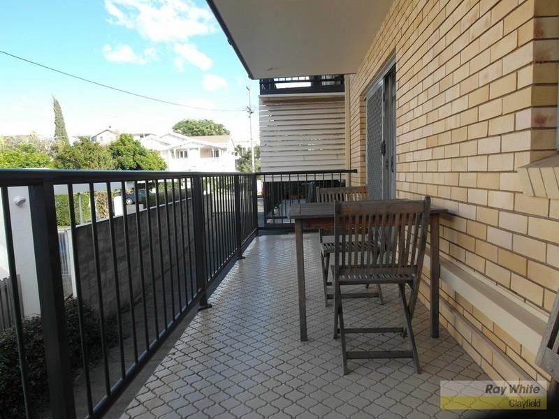 2/30 London Road, Clayfield QLD 4011